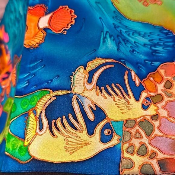 Vintage Lee Caldwell hand painted silk mtropical fish ocean scarf fabulous - Picture 10 of 15